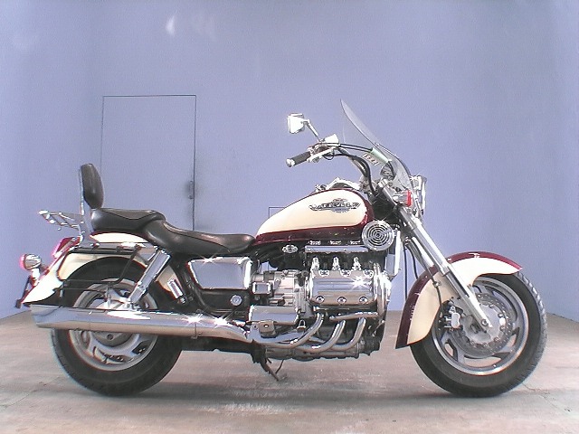 Купить мотоцикл Honda Valkyrie 1997 фото 2